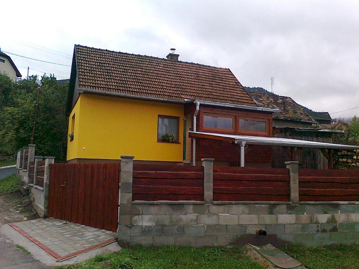 Utulny Dovolenkovy Dom Villa Liptovský Hrádok Dış mekan fotoğraf