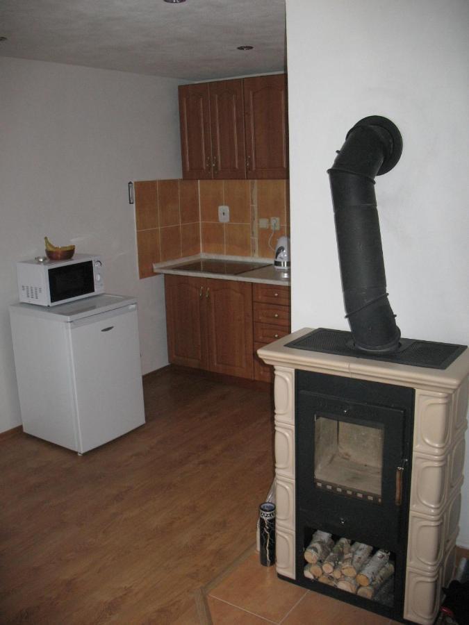 Utulny Dovolenkovy Dom Villa Liptovský Hrádok Dış mekan fotoğraf