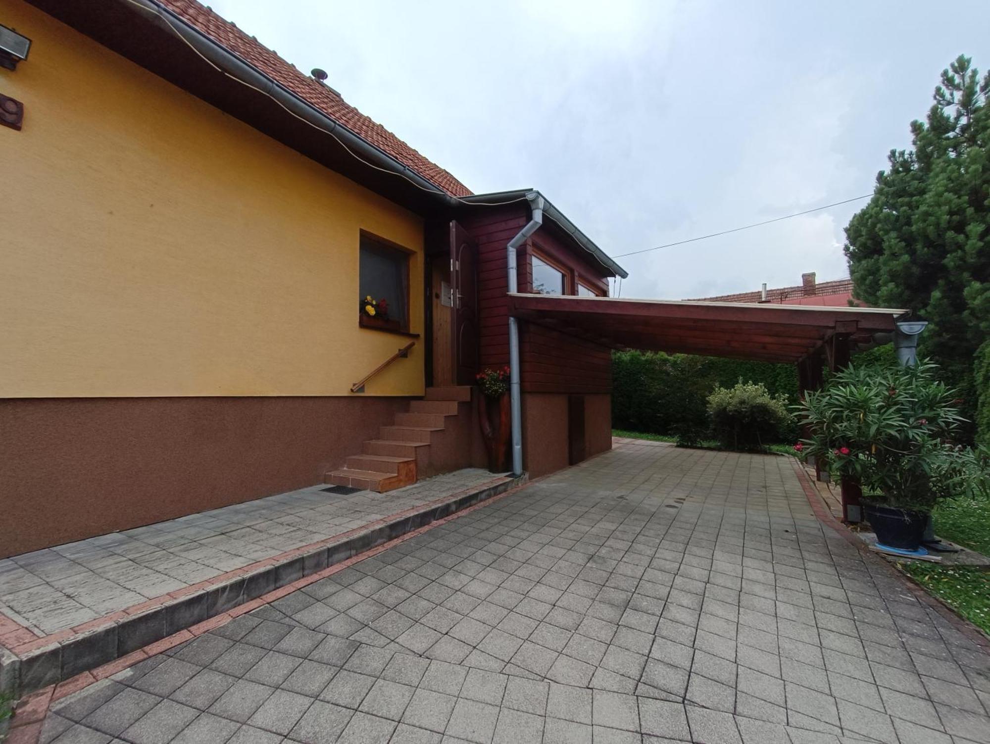 Utulny Dovolenkovy Dom Villa Liptovský Hrádok Dış mekan fotoğraf